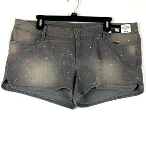 NWT City Streets Juniors 17 Grey Jean Shorts Paint Splatter 4" Inseam Stretch